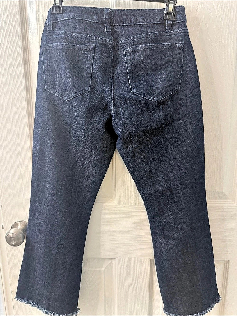 Michael Kors Studded Cropped Jeans in Dark Blue Wash 25 inch waist - Picture 9 of 9